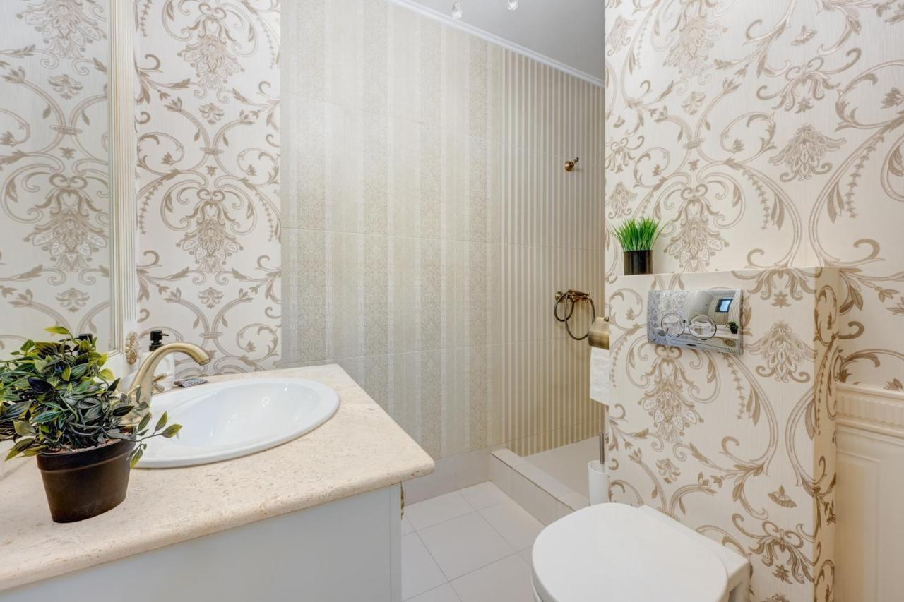 Beautiful 2Bedflatcismigiu Apartment บูคาเรสต์ ภายนอก รูปภาพ